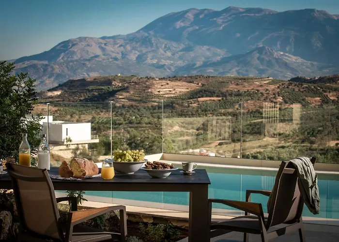 Kamilari Luxury Residences