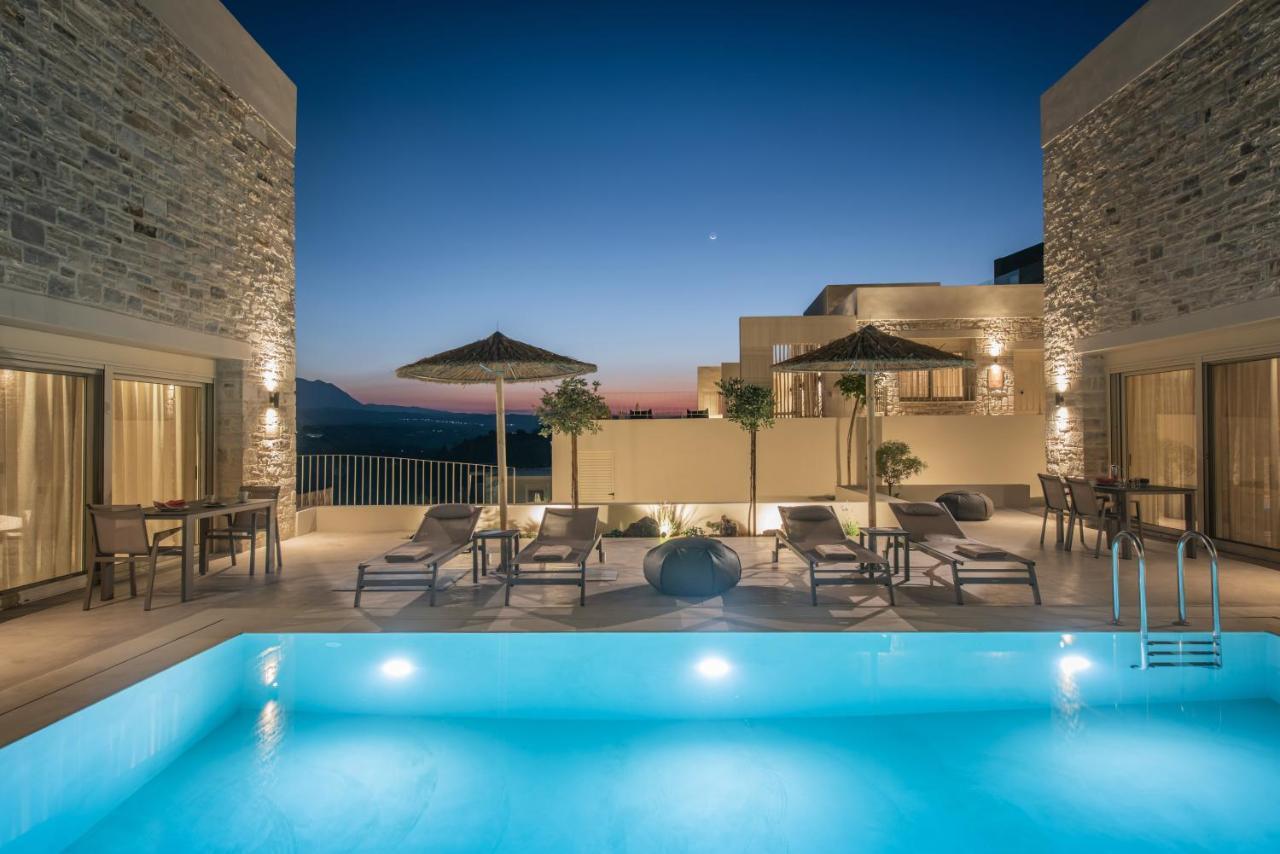 Luxury Residences *