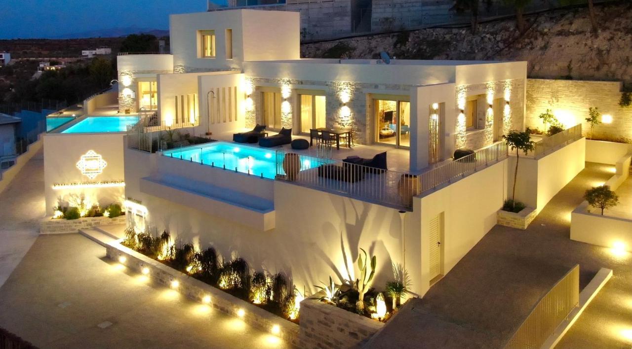 Villa Luxury Residences *
